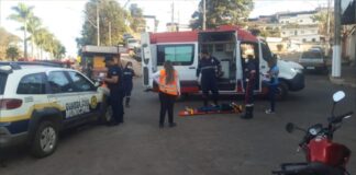 Itabirito: acidente entre moto e carro na Avenida Queiroz Júnior mobiliza GM e Samu Itabirito: acidente entre moto e carro na Avenida Queiroz Júnior mobiliza GM e Samu