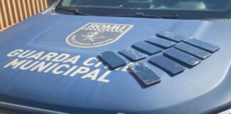 Itabirito: ciclista acha 10 celulares em sacola na BR-356 e os entrega à GM Itabirito: ciclista acha 10 celulares em sacola na BR-356 e os entrega à GM