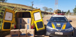 BR-381: 13,5 mil maços de cigarros contrabandeados são apreendidos pela PRF PRF apreende maços de cigarros contrabandeados na BR-381. Foto - Polícia Rodoviária Federal