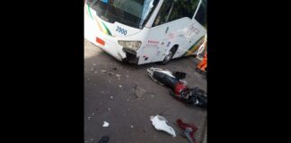 Colisão entre moto e ônibus deixa motociclista ferido, em Conselheiro Lafaiete Colisão entre moto e ônibus deixa motociclista ferido, em Conselheiro Lafaiete