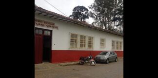 Alunos brigam em escola de Passagem de Mariana; um deles estava com faca Alunos brigam em escola de Passagem de Mariana; um deles estava com faca