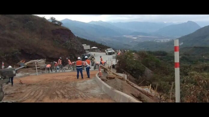 Após descoberta arqueológica, Iphan suspende obras na Estrada da Purificação, em Ouro Preto