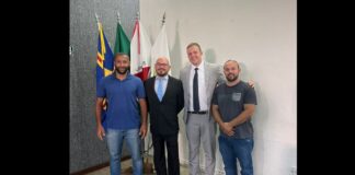 Daniel Fonseca, diretor-geral do IFMG Itabirito, é reconduzido ao cargo Daniel Fonseca, diretor-geral do IFMG Itabirito, é reconduzido ao cargo