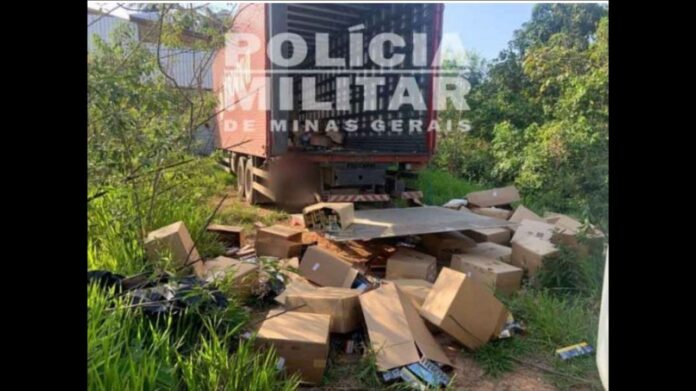 BR-381: PM recupera mais de R$ 1,8 milhão em carga roubada de caminhão da Souza Cruz; 2 presos