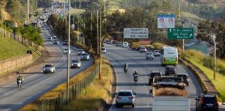 Tráfego restrito nas rodovias estaduais para veículos de grande porte nos feriados de Natal e Ano Novo Imagem ilustrativa da BR-040, uma das maiores rodovias de Minas Gerais - Foto: reprodução Alexandre Motta/O Tempo
