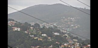 Itabirito, Ouro Preto e Mariana entre as 653 cidades de MG que podem ter chuva intensa Imagem de Itabirito em um dia chuvoso de 2018 - Foto: Romeu Arcanjo - Arquivo Minuto Mais