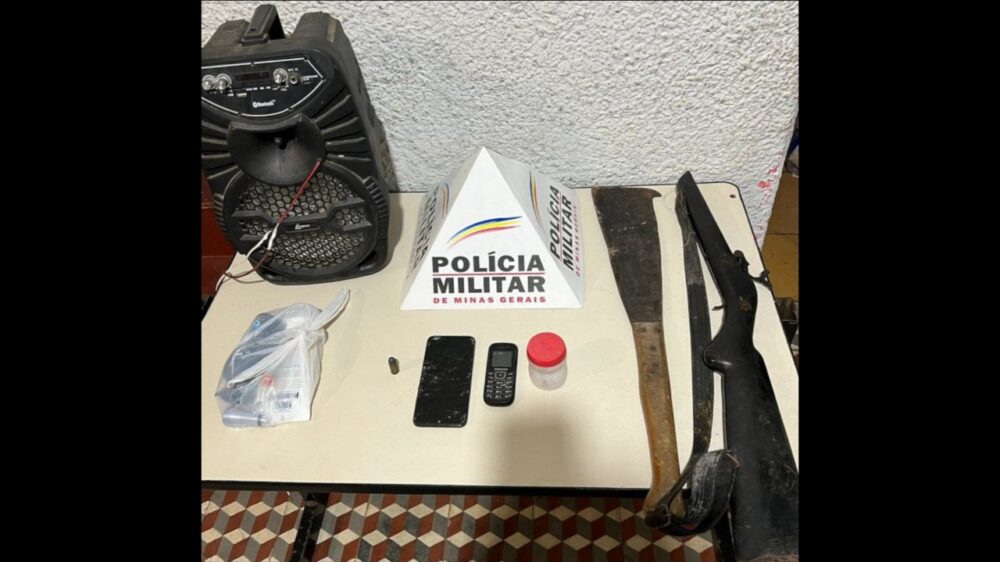 Ouro Preto: sujeito furta mochila e é preso também por posse ilegal de munição e por maltratar cão  