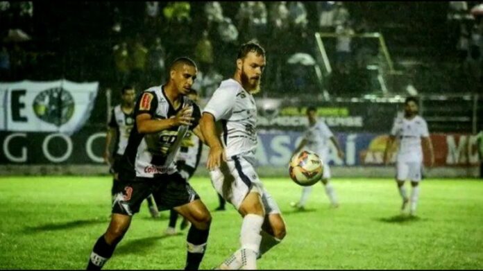 Em partida com 2 gols contra, Itabirito estreia no Campeonato Mineiro com vitória de 3 a 1 sobre o Democrata