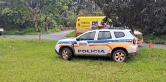 PM encontra corpo amarrado e com vários tiros às margens da BR-040, em Nova Lima