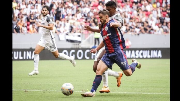 Itabirito luta, mas é derrotado pelo Atlético por 2x0 em Brasília