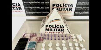 Mariana: condutor em moto com placa levantada foge da PM, bate em muro e é preso portando cocaína Mariana: condutor em moto com placa levantada foge da PM, bate em muro e é preso portando cocaína