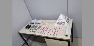 Cachoeira do Campo, Ouro Preto: menor de 15 anos é pego na biqueira com crack, cocaína e maconha Cachoeira do Campo, Ouro Preto: menor de 15 anos é pego na biqueira com crack, cocaína e maconha