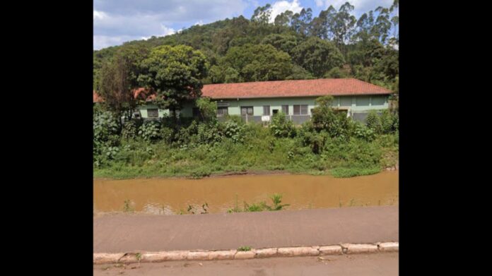 Itabirito: Prefeitura diz que não há risco de barragem se romper com potencial de afetar escola  