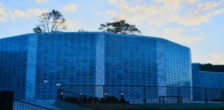 Cemitério vertical de Itabirito é entregue à população Cemitério vertical de Itabirito é entregue à população