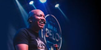 Anderson Leonardo, vocalista do Molejo, morre aos 51 anos Anderson Leonardo, vocalista do grupo Molejo, morre aos 51 anos vítima de um câncer