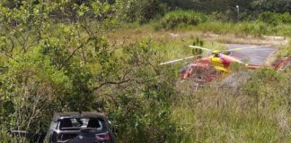 Colégio Santo Agostinho, Nova Lima: condutora se atrapalha com carro elétrico e veículo desce barranco Colégio Santo Agostinho, Nova Lima: condutora se atrapalha com carro elétrico e veículo desce barranco