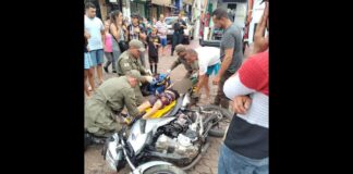 Itabirito, entre Artur Bernardes e Queiroz Júnior: motociclista fica com fratura após choque com carro Itabirito, entre Artur Bernardes e Queiroz Júnior: motociclista fica com fratura após choque com carro