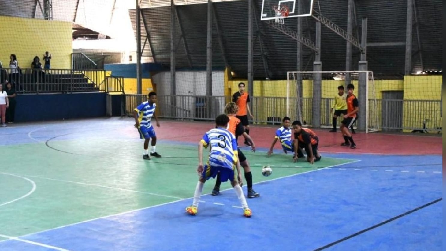 6 escolas de Itabirito garantiram presença na etapa regional dos Jogos Escolares de Minas Gerais