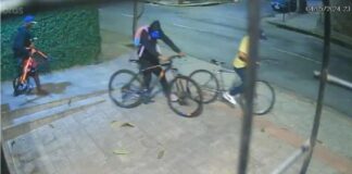 BH: 3 ladrões desmontam portão de condomínio e furtam 5 bicicletas e mangueiras de incêndio BH: 3 ladrões desmontam portão de condomínio e furtam 5 bicicletas e mangueiras de incêndio