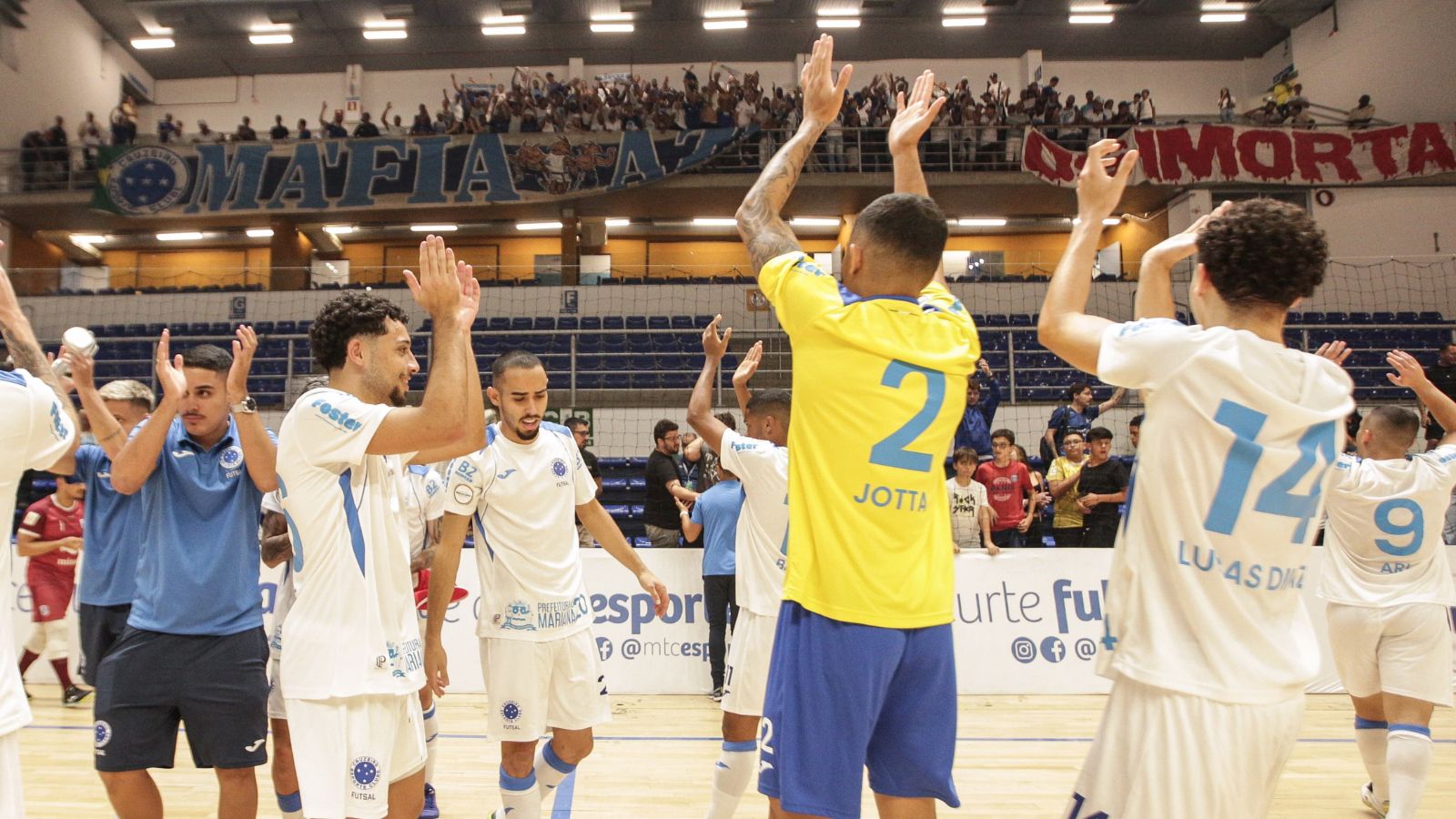 Minas goleia Cruzeiro pela partida de estréia do Campeonato Metropolitano de Futsal