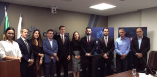 Saae de Itabirito, Coca-Cola e MP assinam acordo para proteção das águas da Serra da Moeda Saae de Itabirito, Coca-Cola e MP assinam acordo para proteção das águas da Serra da Moeda