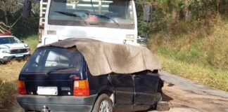 Acidente na MG-135 mata casal de idosos e vizinha que pegava carona Acidente na MG-135, em Barbacena mata casal de idosos e vizinha que pegava carona