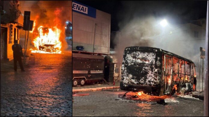 Nova Lima, fogo destrói micro-ônibus; bombeiros atuam para que chamas não atinjam prédios; VÍDEO