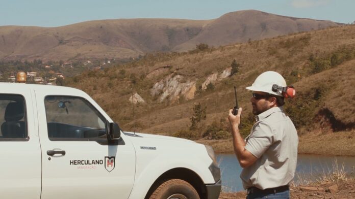 Vagas disponíveis na Herculano Mineração. Foto - divulgação.