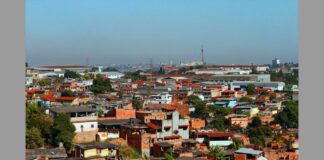 MG: vizinhos salvam menina de 7 anos, que foi estrangulada e jogada em córrego pela própria mãe MG: vizinhos salvam menina de 7 anos, que foi estrangulada e jogada em córrego pela própria mãe