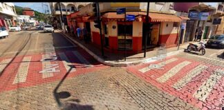 Itabirito, Queiroz Júnior com Artur Bernardes: condutor de moto acelera no sinal amarelo e provoca acidente Itabirito, Queiroz Júnior com Artur Bernardes: em moto, condutor vê sinal amarelo, acelera e provoca acidente