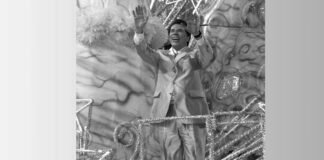 Silvio Santos ★1930 †2024: o maior nome da história da TV brasileira Silvio Santos ★1930 †2024: o maior nome da história da TV brasileira