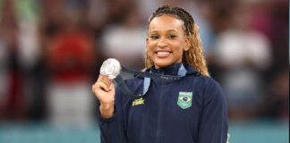 Olimpíadas 2024: Rebeca Andrade conquista o prata no individual geral da ginástica artistica Olimpíadas 2024: Rebeca Andrade conquista o prata no individual geral da ginástica artistica