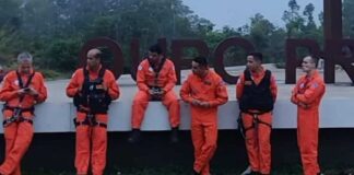 6 mortos: helicóptero dos bombeiros cai em Ouro Preto; equipe atendia acidente com avião monomotor Helicóptero do Corpo de Bombeiros cai durante operação de resgate em Ouro Preto e deixa 6 mortos