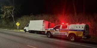 Jovem de 21 anos é preso após roubo de caminhão e perseguição na BR-040 Jovem de 21 anos é preso após roubo de caminhão e perseguição na BR-040