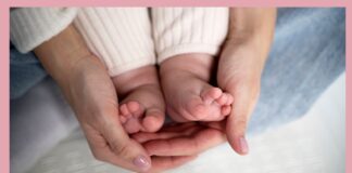 Bebê de 1 mês é abandonada na porta de zona em Mariana Bebê de 1 mês é abandonada na porta de zona em Mariana