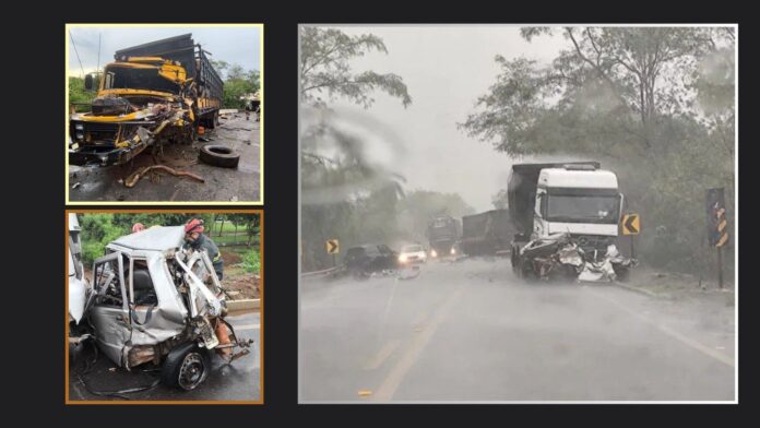 BR-251: 2 mortos em acidente entre 2 bitrens, 1 caminhão e 2 carros