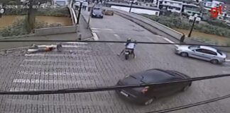 MG: idosa é arrastada pelo calçamento por corda presa em caminhonete; VEJA VÍDEO MG: idosa é arrastada pela rua por corda solta de caminhonete; VEJA VÍDEO