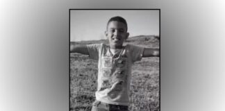 BH: morre filho, de 12 anos, que teria sido envenenado pela mãe; a filha, de 18, faleceu pelo mesmo motivo BH: morre filho, de 13 anos, que teria sido envenenado pela mãe; filha (de 18) faleceu pelo mesmo motivo