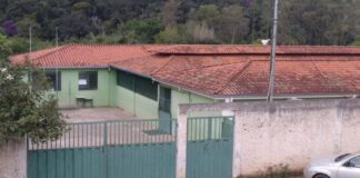 Ouro Preto: mãe reclama de falta de monitor específico, em escola de Amarantina, para filho autista Ouro Preto: mãe reclama de falta de monitor específico, em escola de Amarantina, para filho autista