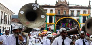 Com 61 blocos confirmados, Carnaval de Ouro Preto 2025 terá número recorde de cortejos de rua Com 61 blocos confirmados, Carnaval de Ouro Preto 2025 terá número recorde de cortejos de rua