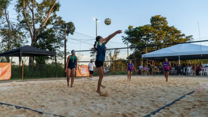 Itabirito: primeira semana do Festival de Verão 2025 é marcado com disputas no vôlei de areia e beach tênis