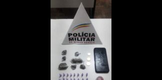 Homem é preso com 23 pinos de cocaína e 7 buchas de maconha no Centro de Itabirito Homem é preso com 23 pinos de cocaína e 7 buchas de maconha no centro de Itabirito