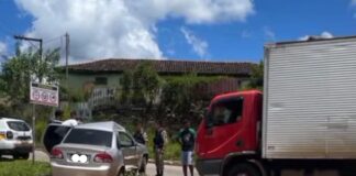 Ouro Preto, BR-356, trevo de Saramenha: colisão entre caminhão e carro faz 3 vítimas, entre elas uma criança Ouro Preto, BR-356: colisão entre caminhão e carro faz 3 vítimas, entre elas uma criança