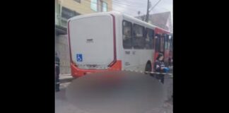Idoso morre após ser atropelado por ônibus em Contagem Idoso morre após ser atropelado por ônibus em Contagem