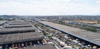 Homem morre atropelado por caminhão dentro do Ceasa, em Contagem Homem morre atropelado por caminhão dentro do Ceasa, em Contagem