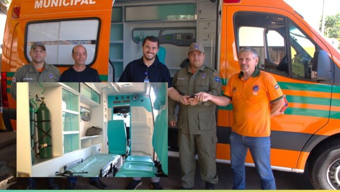 Prefeitura de Itabirito entrega nova ambulância à Brigada Municipal