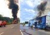 MG: caminhão com trigo pega fogo na BR-040 e causa congestionamento de 7 km MG: caminhão com trigo pega fogo na BR-040 e causa congestionamento de 7 km