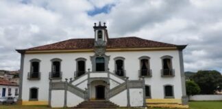 Câmara Municipal de Mariana abre inscrições para concurso público com salários de até R$ 4,2 mil Câmara Municipal de Mariana abre inscrições para concurso público com salários de até R$ 4,2 mil