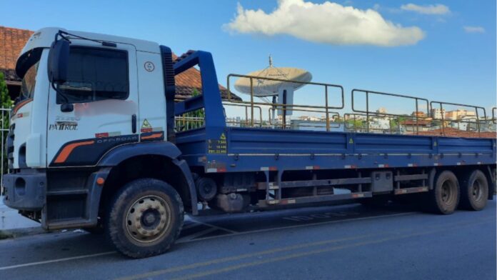 PC recupera, em Conselheiro Lafaiete, caminhão de R$ 850 mil furtado em mineradora de Itabirito