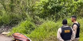 Ouro Preto: caixão com manchas de sangue é encontrado em matagal na Bauxita Ouro Preto: caixão com manchas de sangue é encontrado em matagal na Bauxita